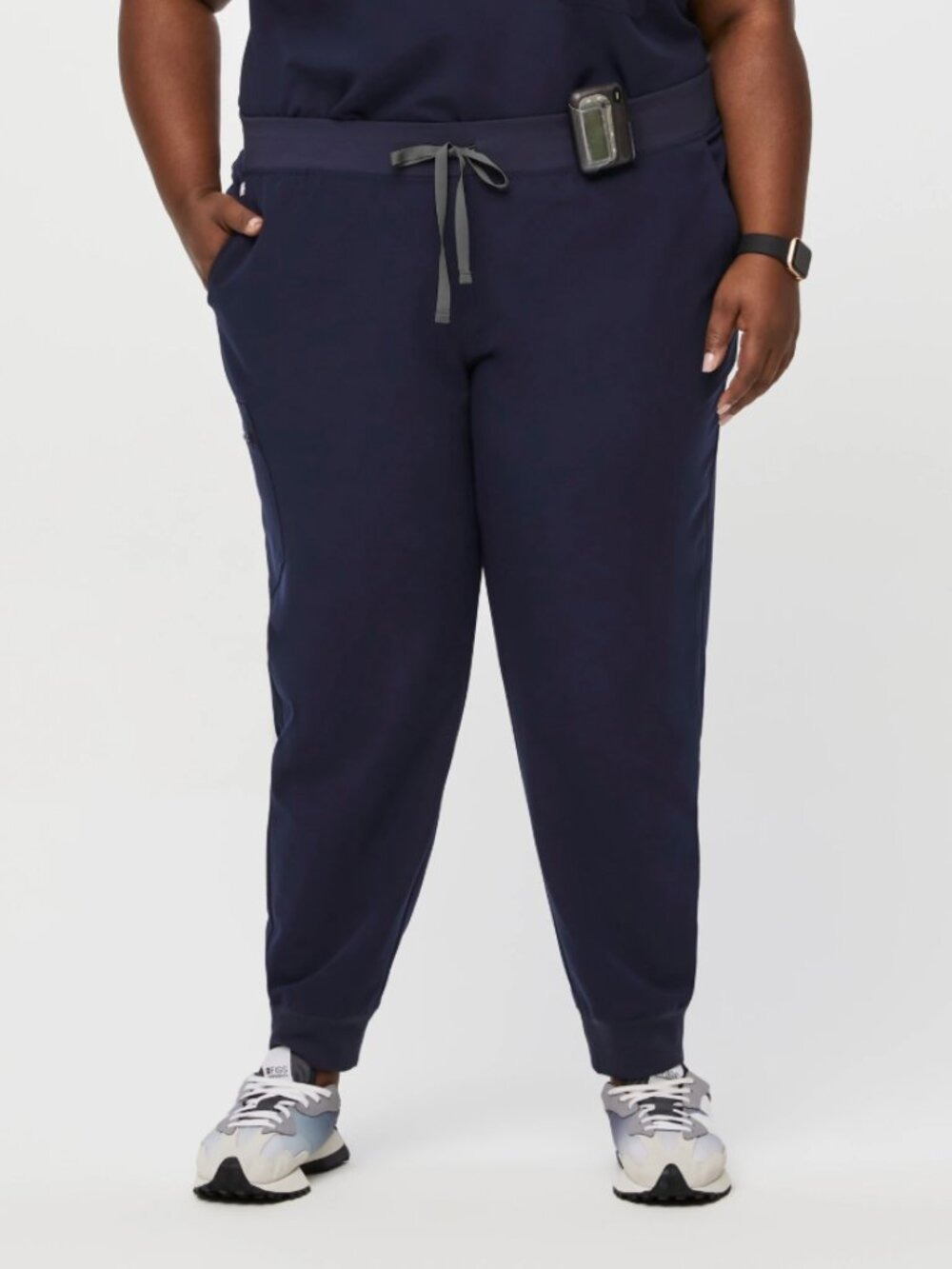 Figs Women's Navy Zamora Jogger Scrub Pants Size 5XL